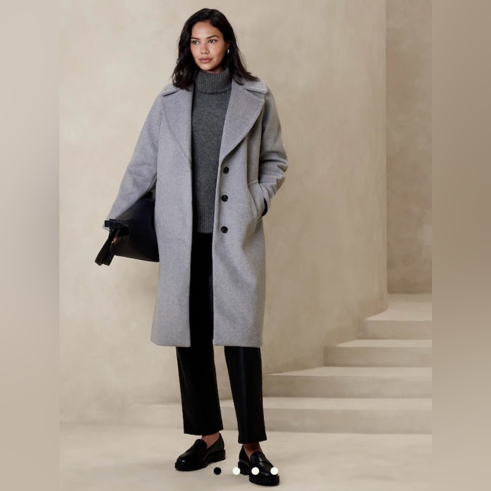 Banana Republic Faux Alpaca Coat Size M